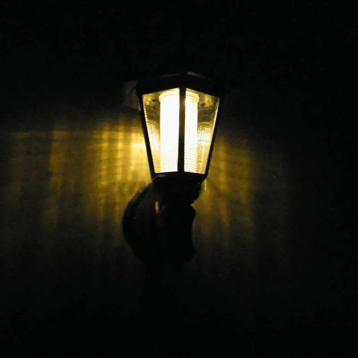 BowLift | Solar Garden Lantern with LED – Outdoor Lighting for Terrace & Garden in Classic Lamp Design