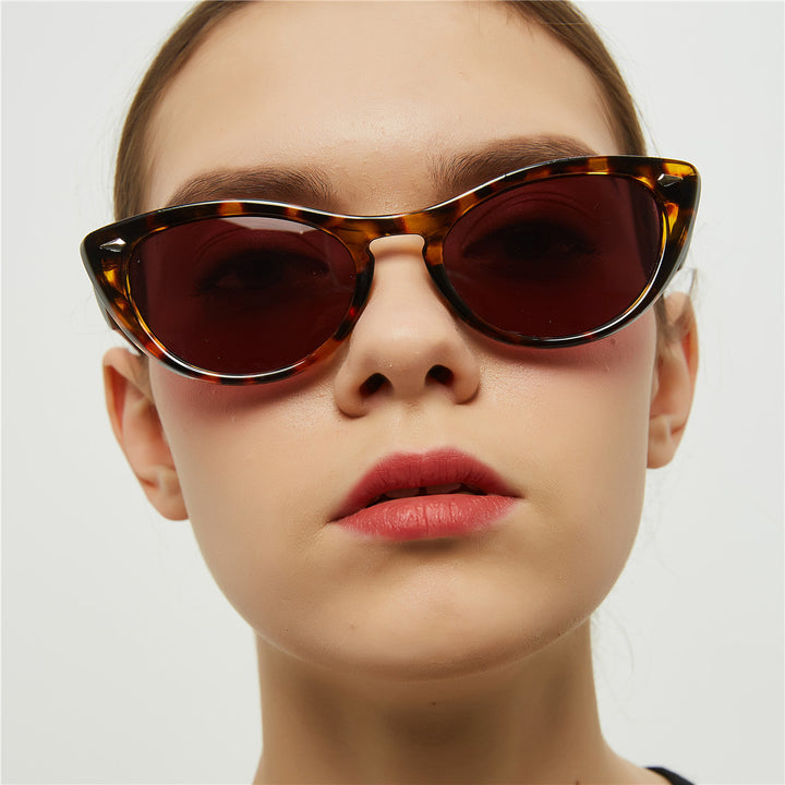 Women's Cat-Eye Sunglasses with Fashionable Design and UV Protection Bowlift