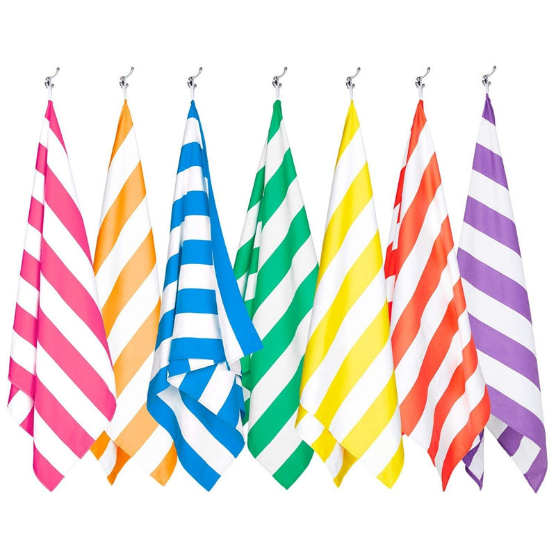 Beach towel with modern striped pattern Bowlift