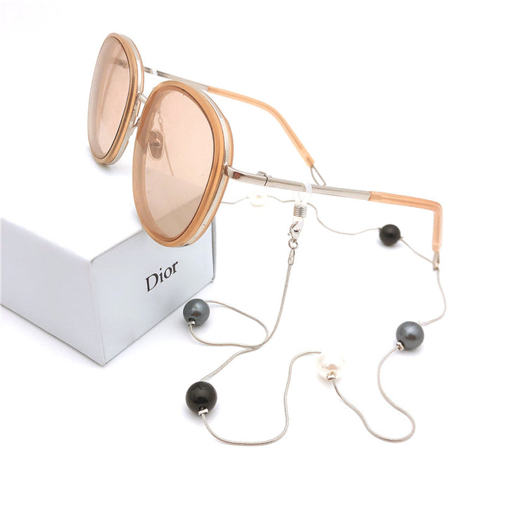Elegant Bead-Accented Eyewear Chain Bowlift
