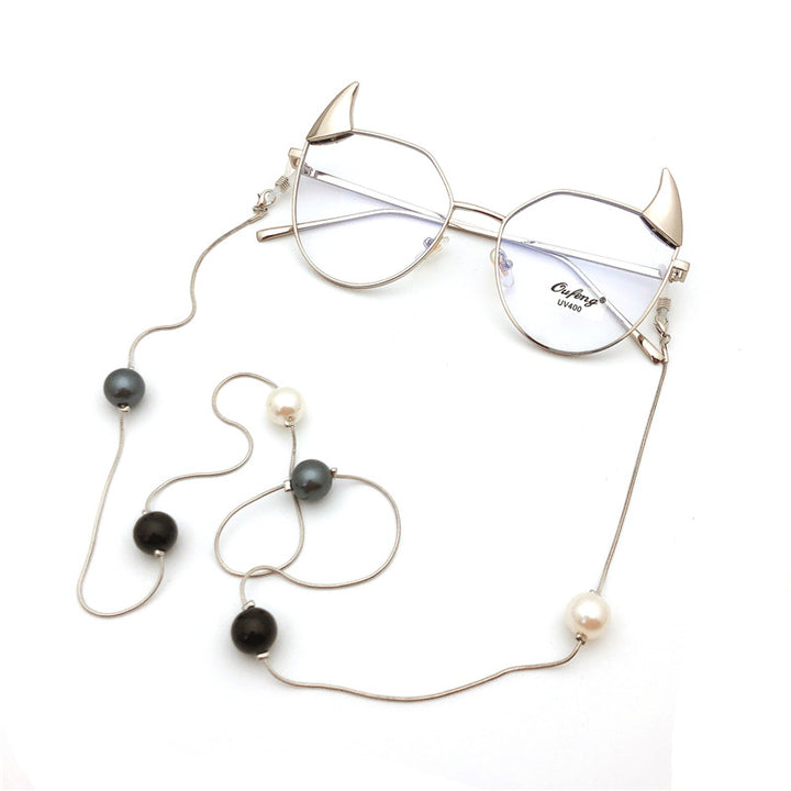 Elegant Bead-Accented Eyewear Chain Bowlift