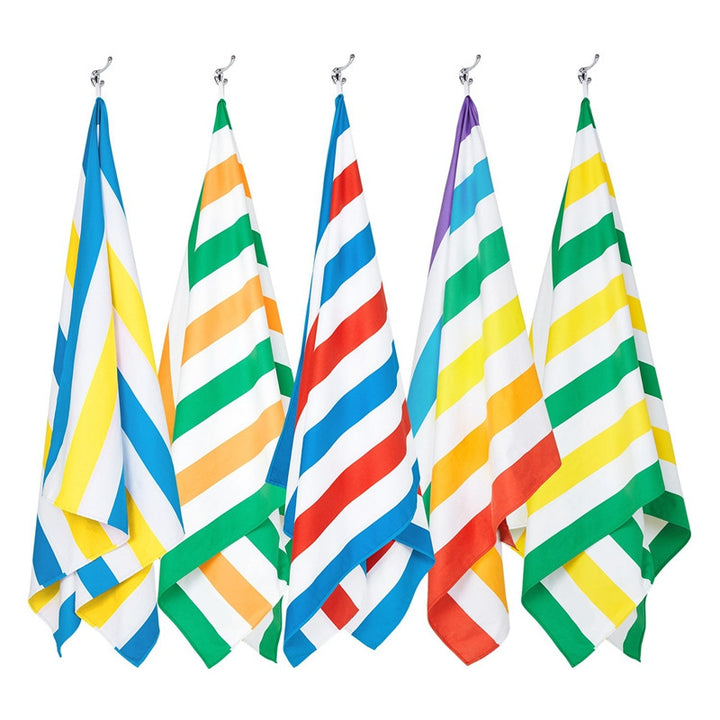 Beach towel with modern striped pattern Bowlift