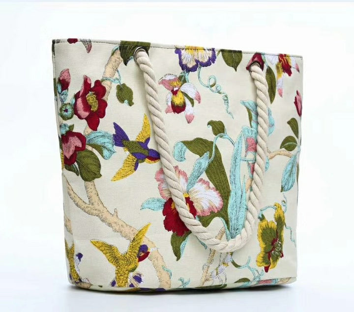 Fashionable and Large Beach Bag Made of Durable Material Bowlift