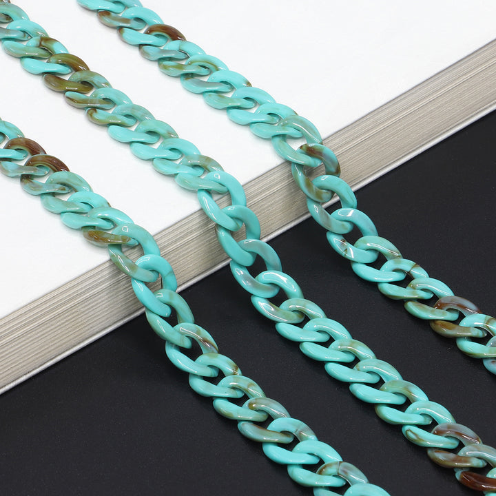 Chunky Resin Eyewear Chain Bowlift