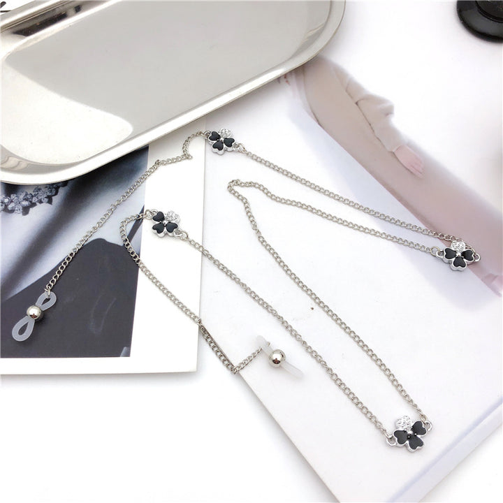 Elegant Floral Charm Eyewear Chain Bowlift