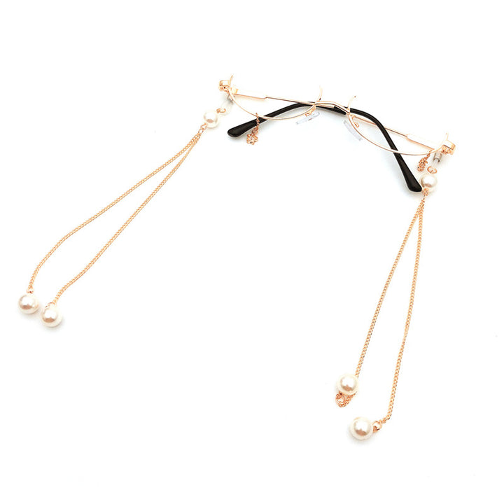Elegant Triple Strand Pearl Eyewear Chain Bowlift