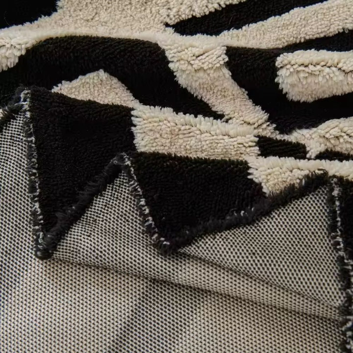 BowLift | Luxury Urban Maze Sofa Cover