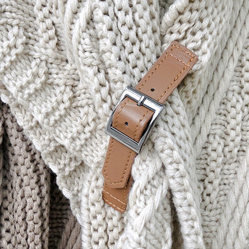 BowLift | Triangular Knit Scarf with Leather Loop
