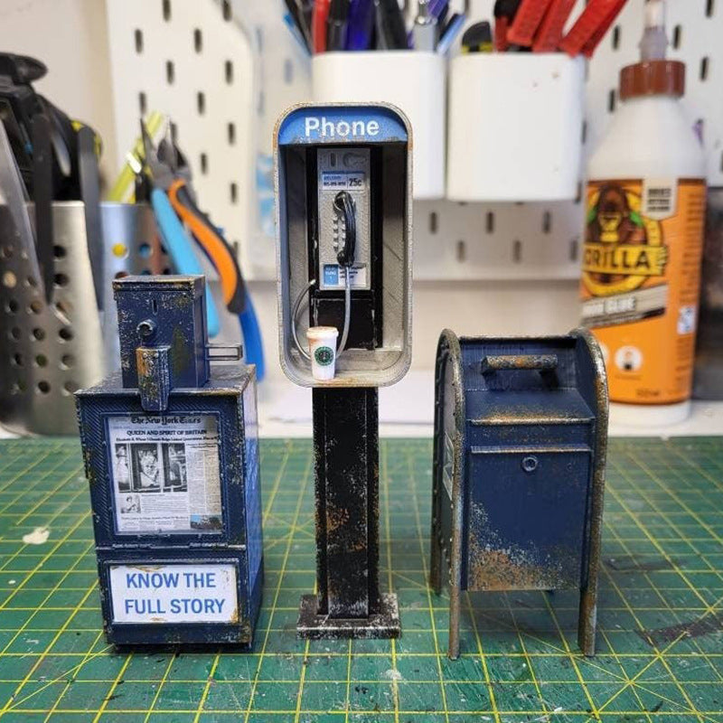 BowLift | Miniature American Payphone Ornament