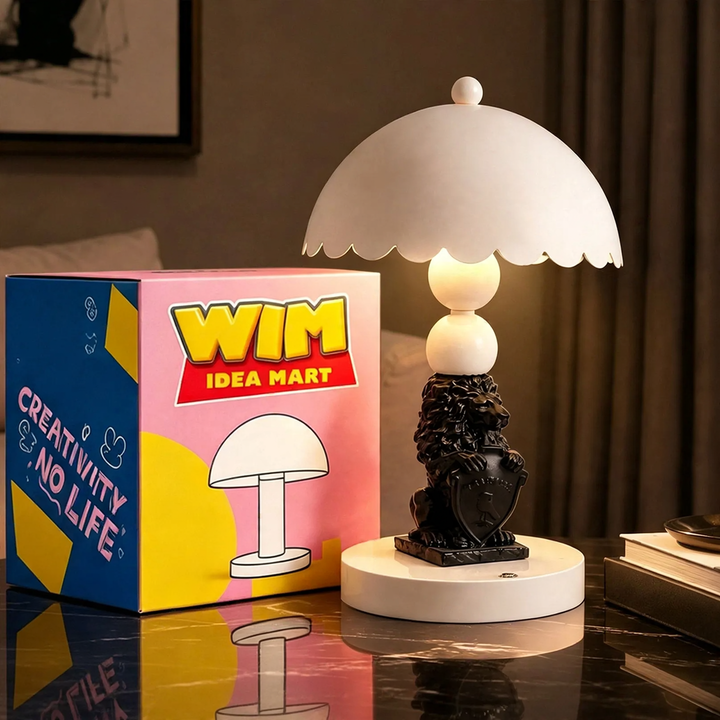 Lion-shaped table lamp, vintage style