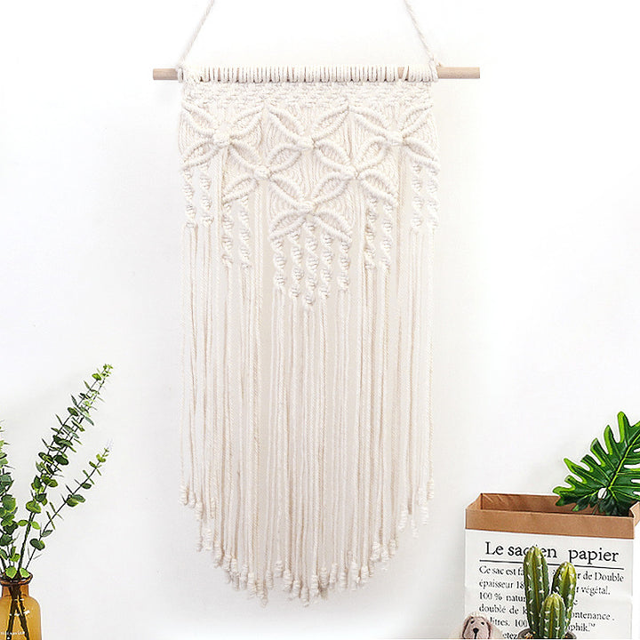 Macramé Wall Decor with Elaborate Decorations Bowlift