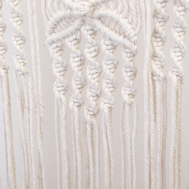 Macramé Wall Decor with Elaborate Decorations Bowlift