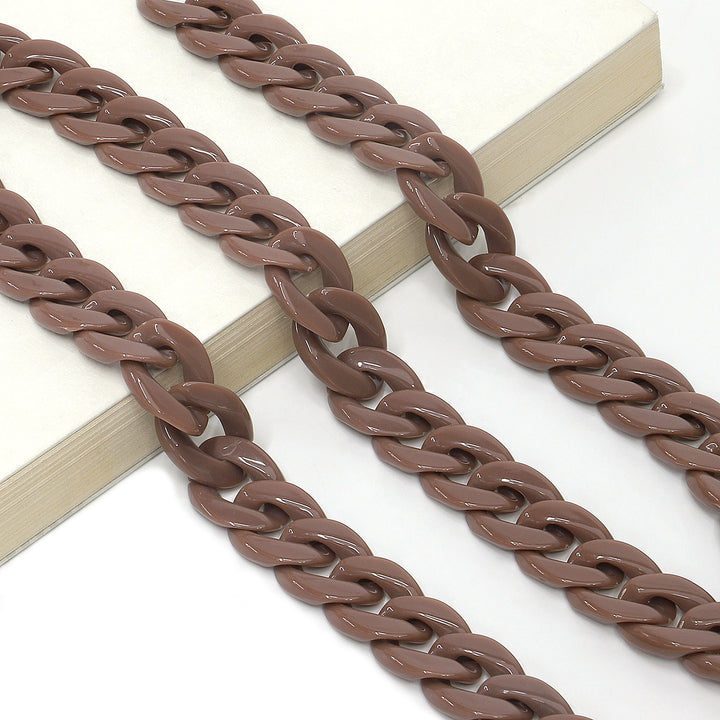 Vibrant Acrylic Eyewear Chain Bowlift
