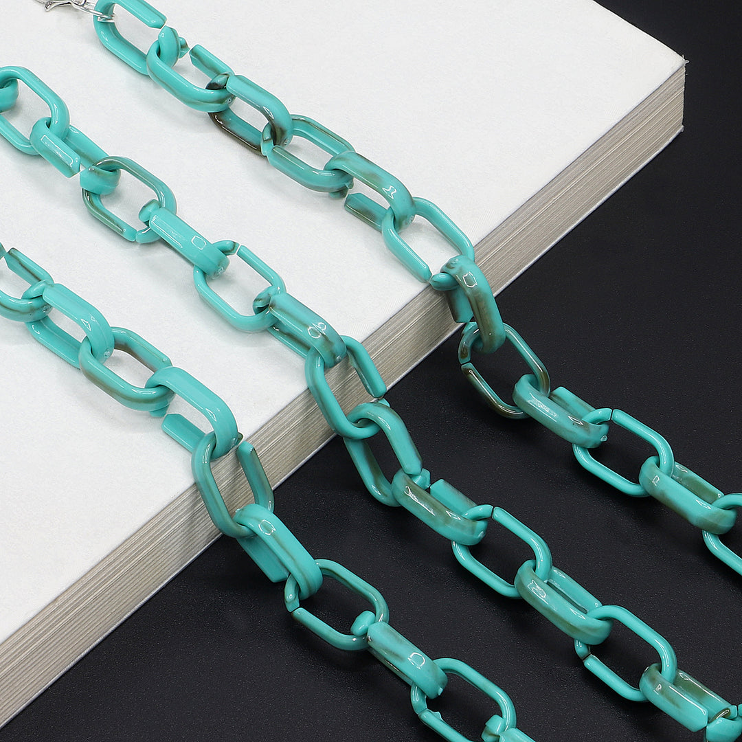 Chunky Acrylic Eyewear Chain Bowlift