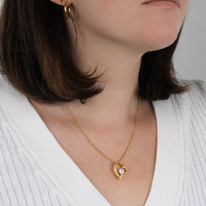 BowLift | Dainty Diamond Symbolic Love Heart Necklace