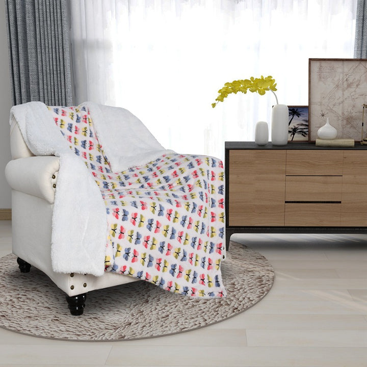 Women's soft and fluffy blanket with colorful butterfly pattern Bowlift