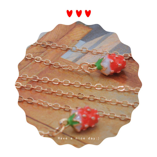 Decorative Strawberry Pendant Eyewear Chain Bowlift