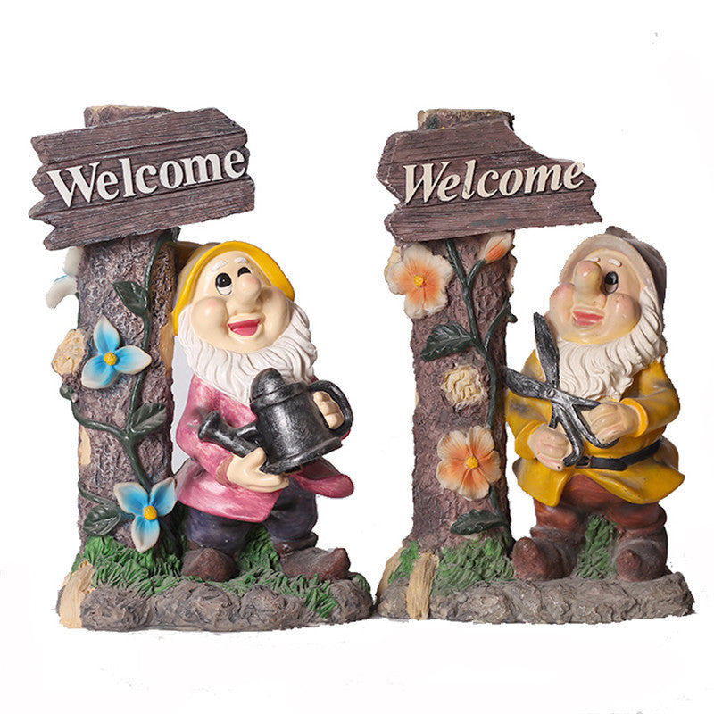 Welcome Garden Gnome Figurine Set