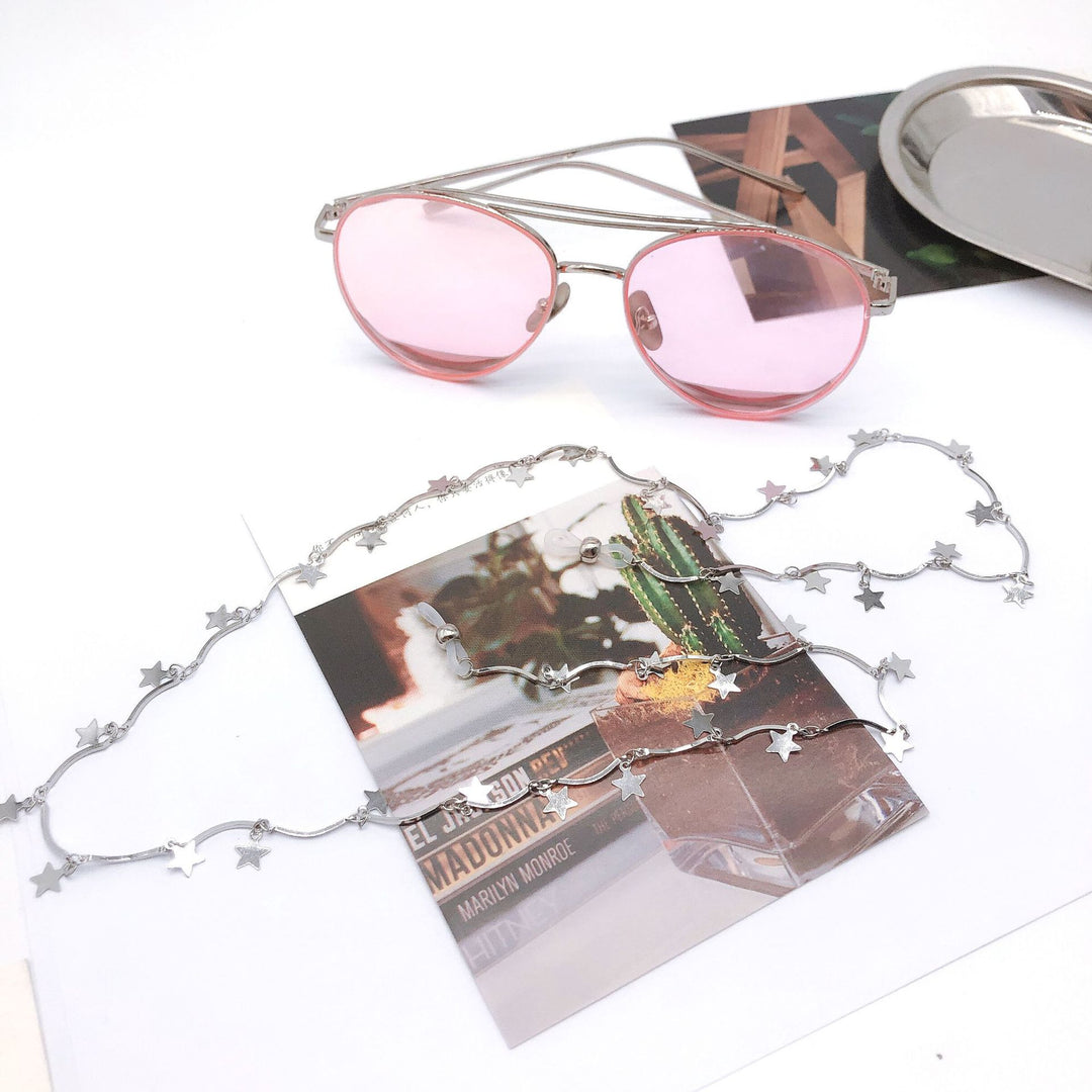 Star-Embellished Eyewear Chain Bowlift