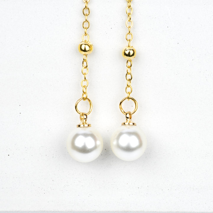 Chic Beaded Eyewear Holder Bowlift