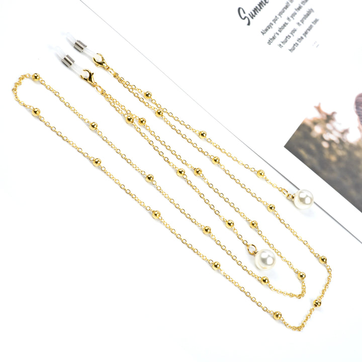 Chic Beaded Eyewear Holder Bowlift
