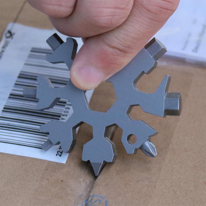 Saker 18-in-1 Snowflake Multi-Tool | Bowlift