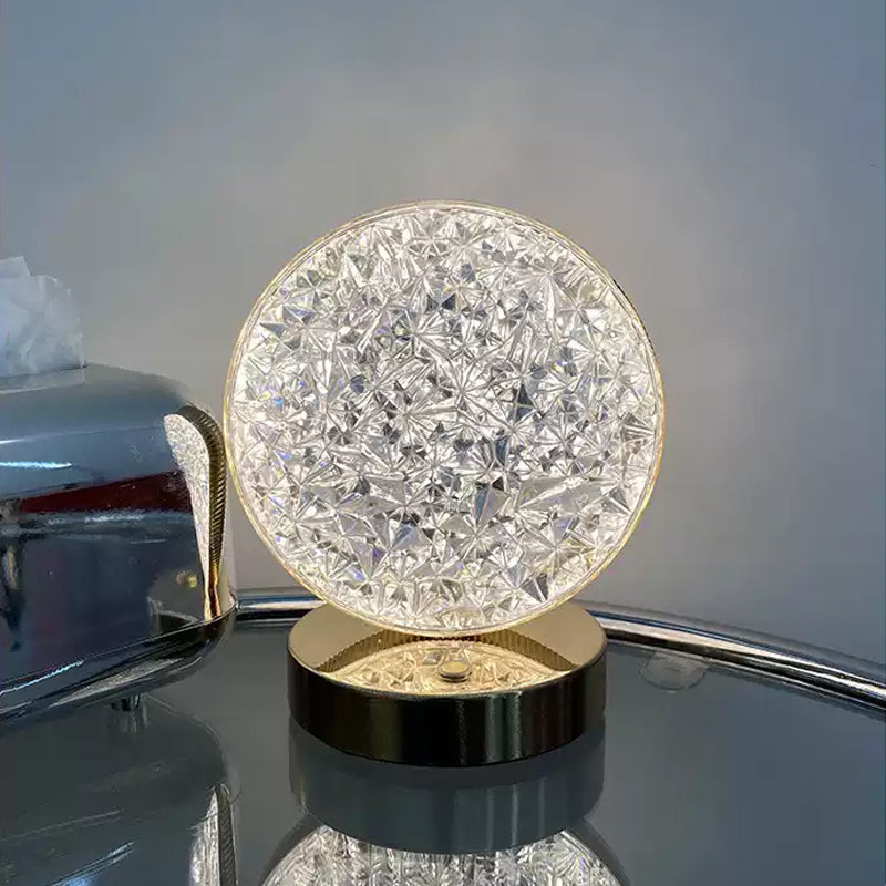 Star Moon Metal Table Lamp | Bowlift