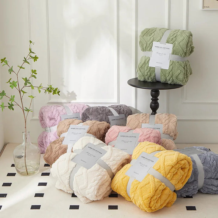 BowLift | Reversible Thick Lambswool Blanket - CozyLuxe