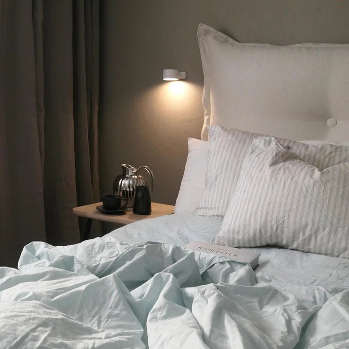 BowLift | EasyStick Cordless Wall Lamp