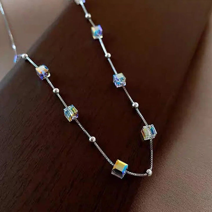 BowLift | Niche Design Crystal Bead Necklace