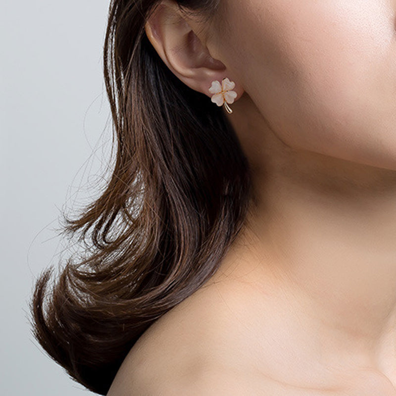 BowLift | Heart-shaped Opal Lucky Four Leaf Clover Earrings