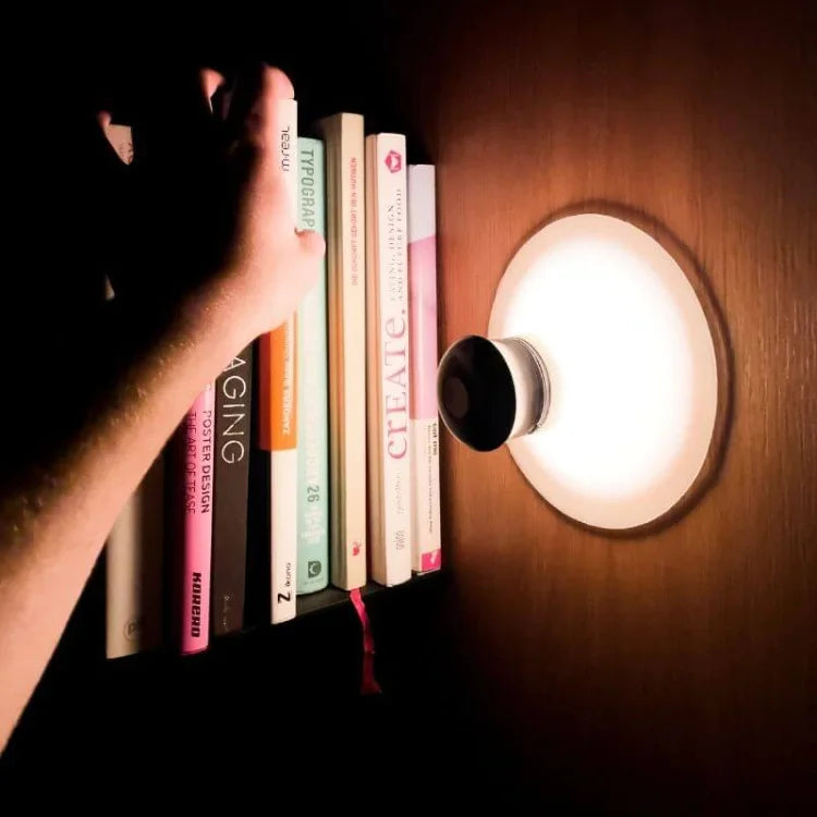 BowLift | LED wall light with rechargeable suction mount