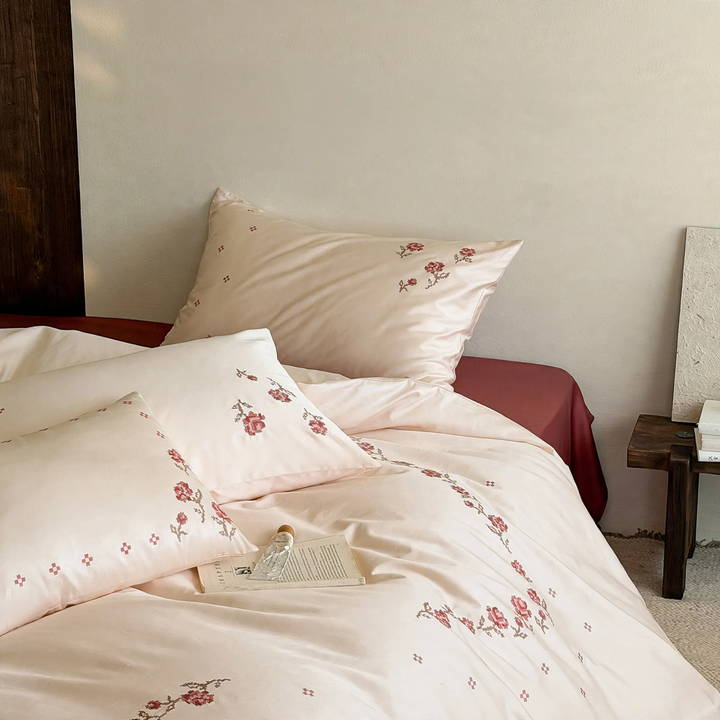 Cotton bedding with embroidery, 4-piece