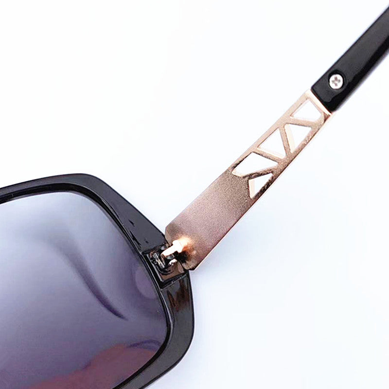 Women's Sunglasses Bowlift
