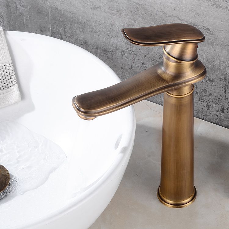 BowLift | Nationwide Distributed Bathroom Faucet Vintage Lever Sink Faucet