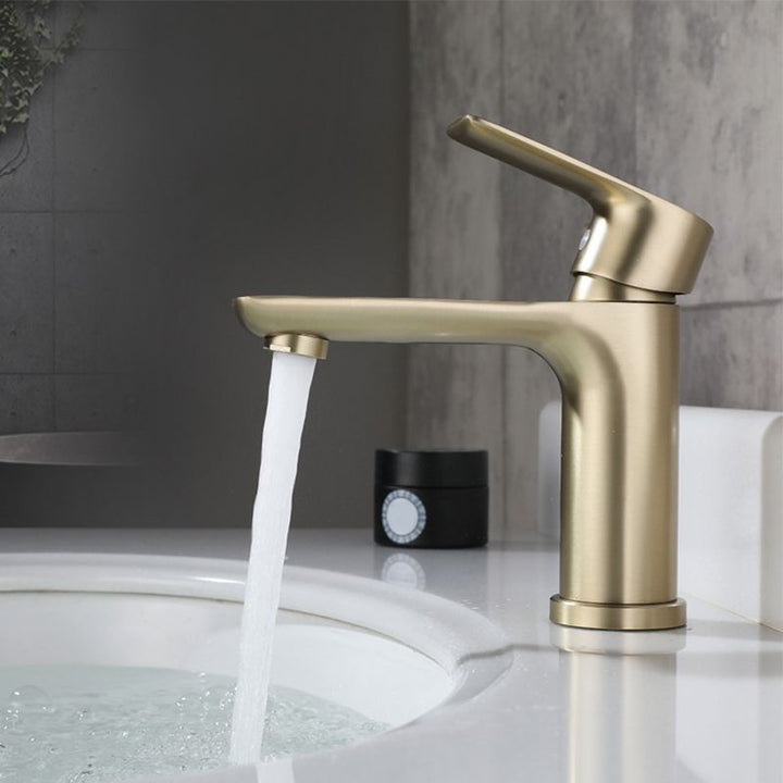 BowLift | Modern Brass Sink Faucet Single Hole Bathroom Faucet Lever Handle Tap