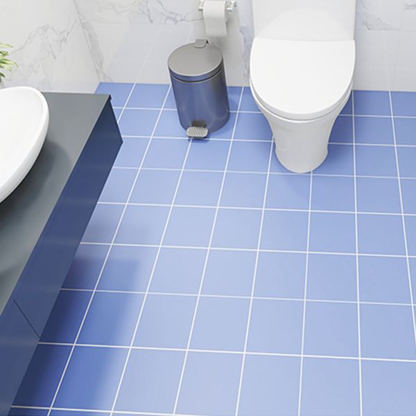 BowLift | Modern Vinyl Planks Peel and Stick Grid Print PVC Flooring for the Bathroom