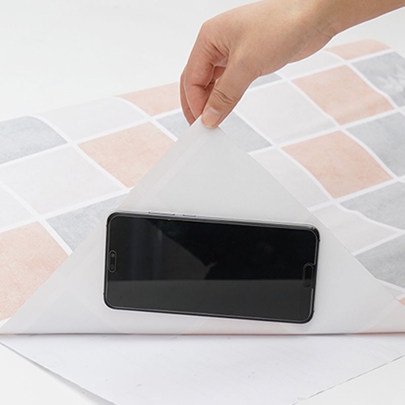 BowLift | Modern Peel and Stick Tiles Plastic Mosaic Tile Peel & Stick Field Tile for the Kitchen