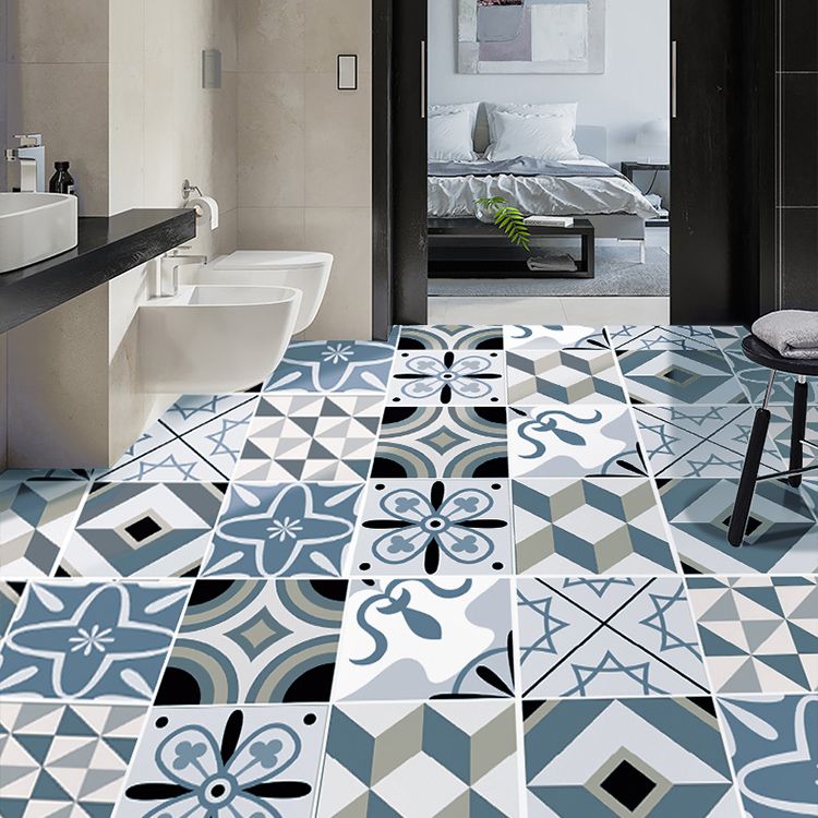BowLift | Spanish Pattern Single Tile Mold Resistant Peel & Stick Tile for Splashback