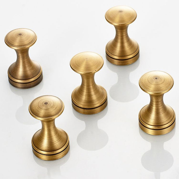 BowLift | 5-piece traditional bathroom accessory set brushed brass bathrobe hooks