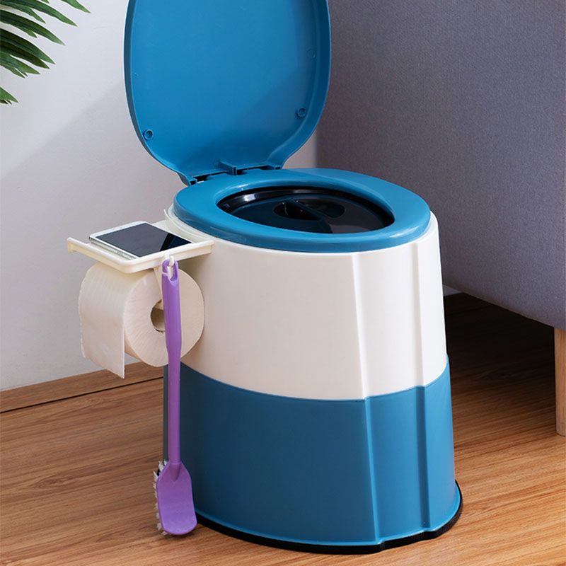 BowLift | Contemporary plastic floor-mounted toilet bowl with toilet seat for the bathroom