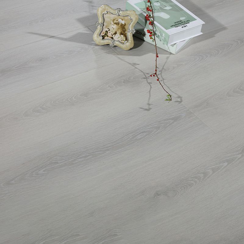 BowLift | Maple Modern Click Lock Laminate Stain Resistant Laminate Floor