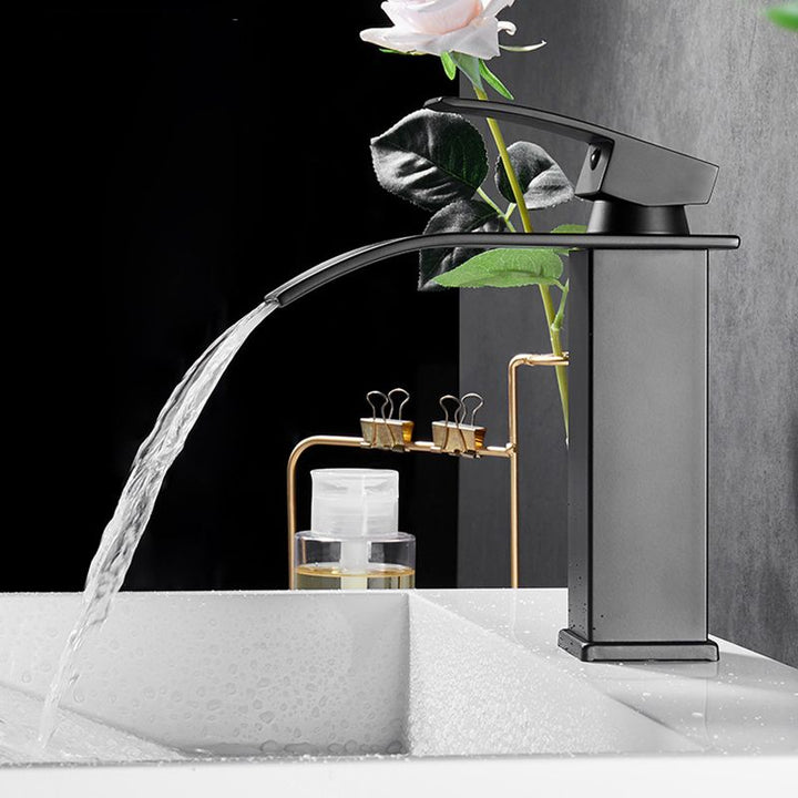 BowLift | Vessel Sink Faucets Single Lever Mixer Modern Faucets for the Bathroom
