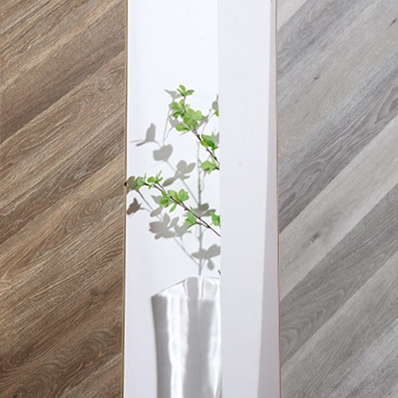 BowLift | Wood Modern Laminate Flooring Click Lock Stain Resistant Plank Flooring