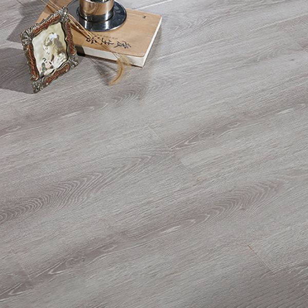 BowLift | Maple Modern Click Lock Laminate Stain Resistant Laminate Floor