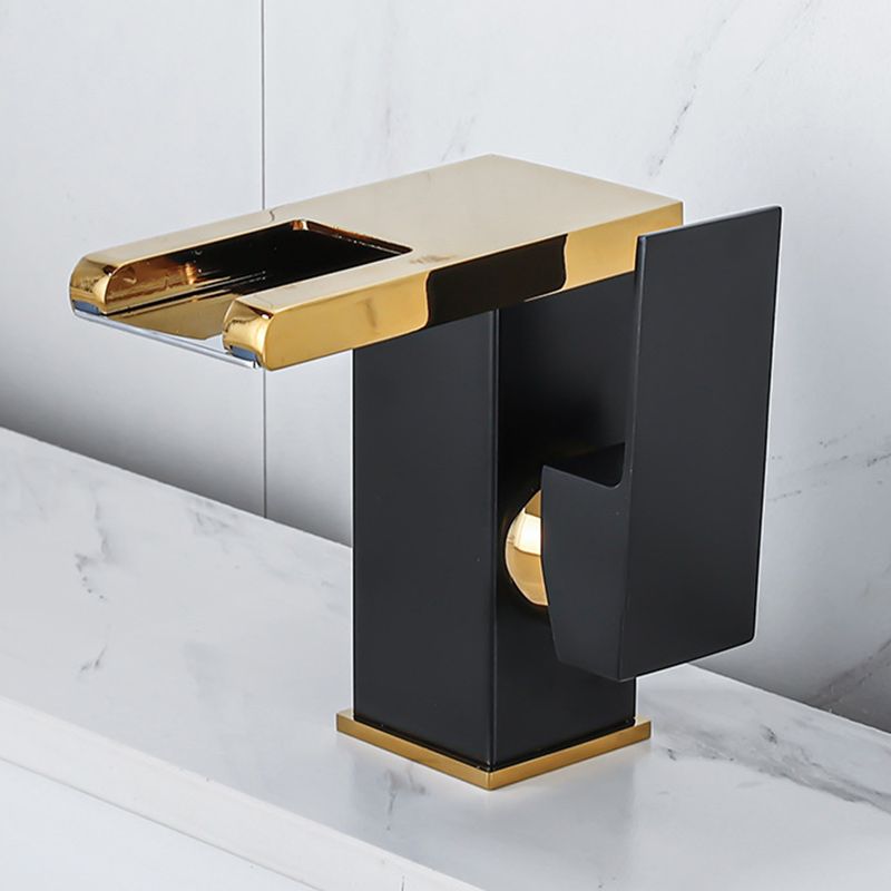 BowLift | Contemporary Sink Faucet Solid Color Low Arc Bathroom Sink Faucet