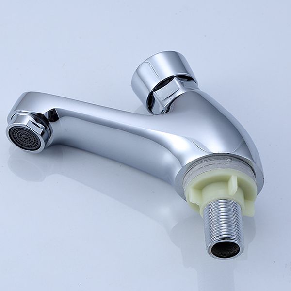 BowLift | Modern sink faucet with brass knob handle, low arc, washbasin faucet