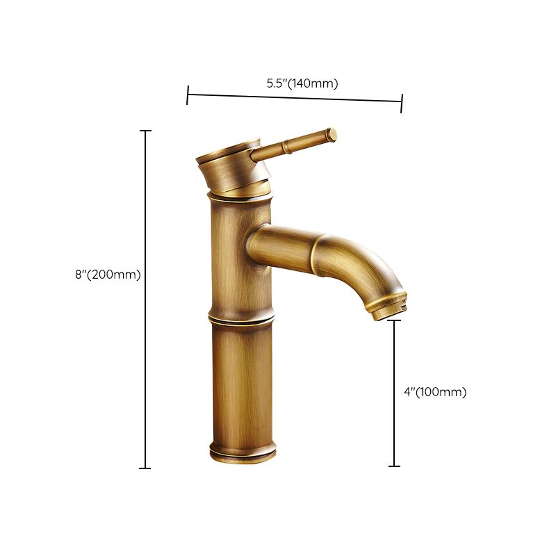 BowLift | Country style single hole basin faucet with a lever handle