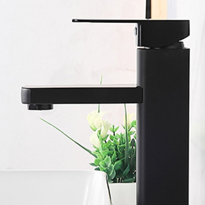 BowLift | Contemporary sink faucet Digital display Monochrome Low arch basin Bathroom sink