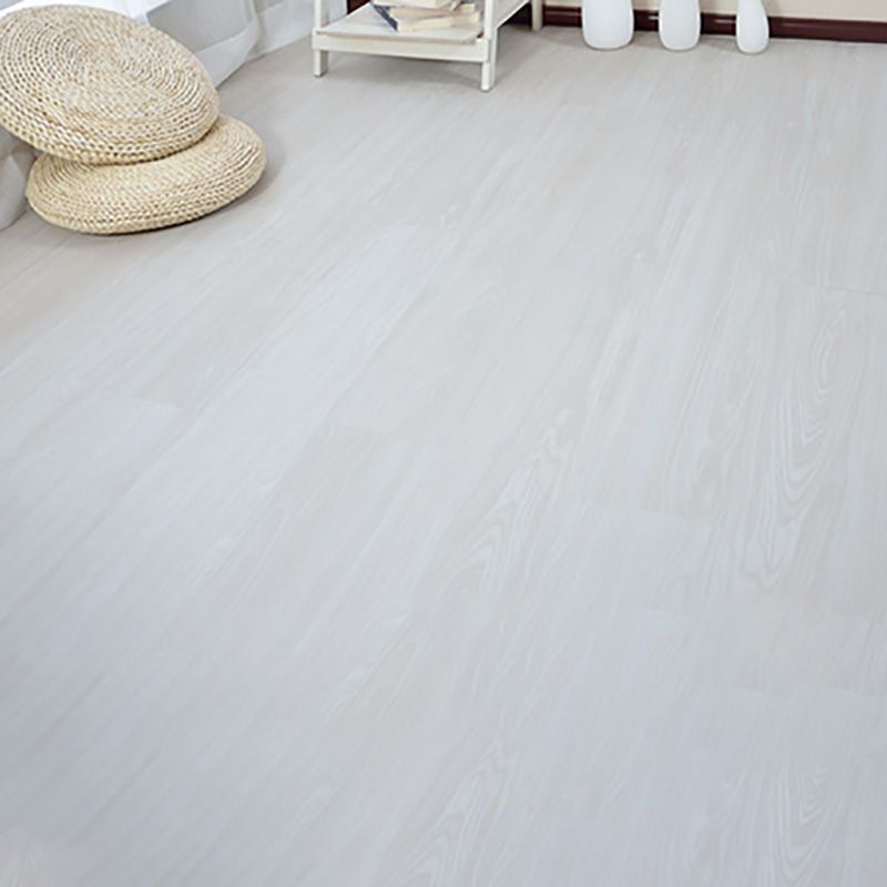 BowLift | Scratch-resistant PVC flooring Self-adhesive Wood look Waterproof PVC flooring